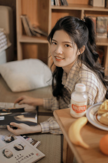 掀美女裙子游戏